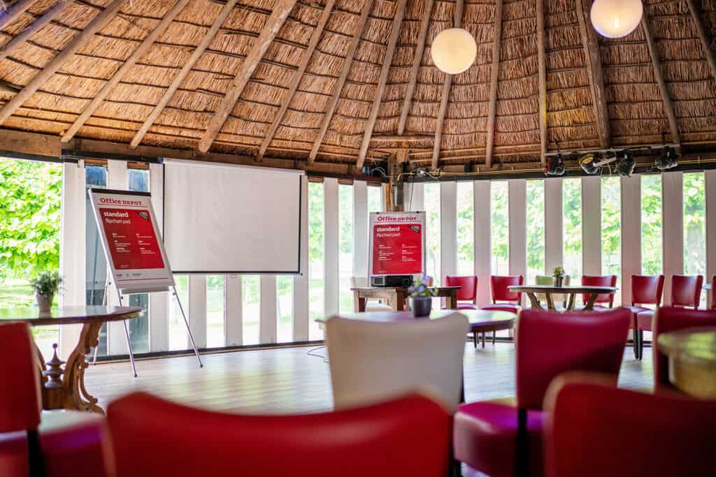 Vergaderen authentieke boerderij - Rieten Hooiberg