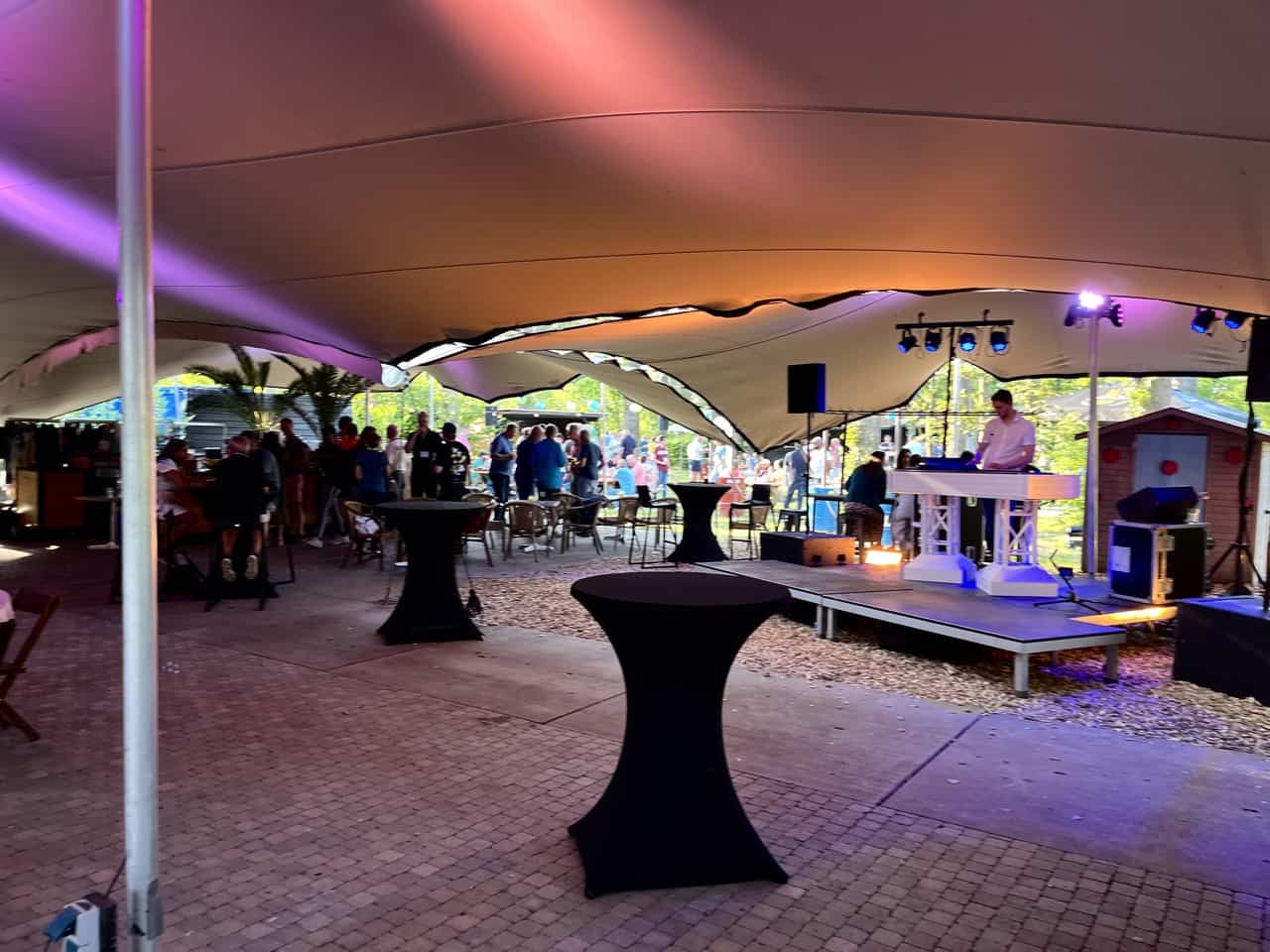 Themafeest