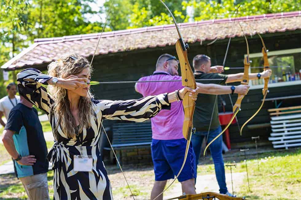 Bedrijfsuitjes, Teambuilding uitjes, Teamtrainingen en Activiteiten