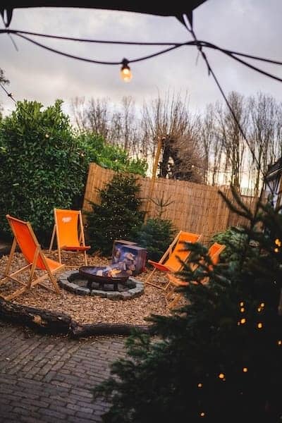 Kampvuur plaats Winter bedrijfsuitje in Winter Wonderland